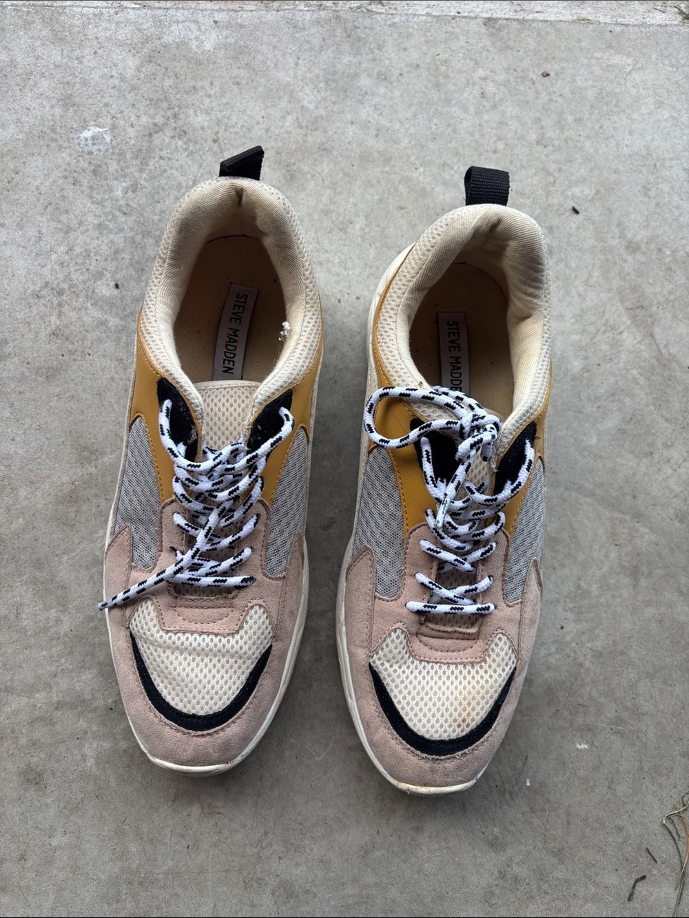 Steve Madden Women’s Beige, Yellow & Black Sneakers